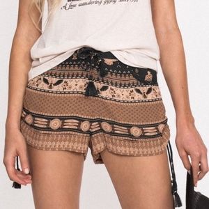 Phoenix Mustang Short | Spell & The Gypsy